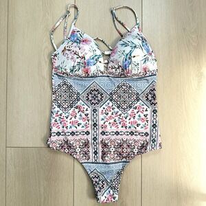 Phax Swimwear Women's One Piece Swimsuit XL‎ Floral Bird Boho Print Strappy Back